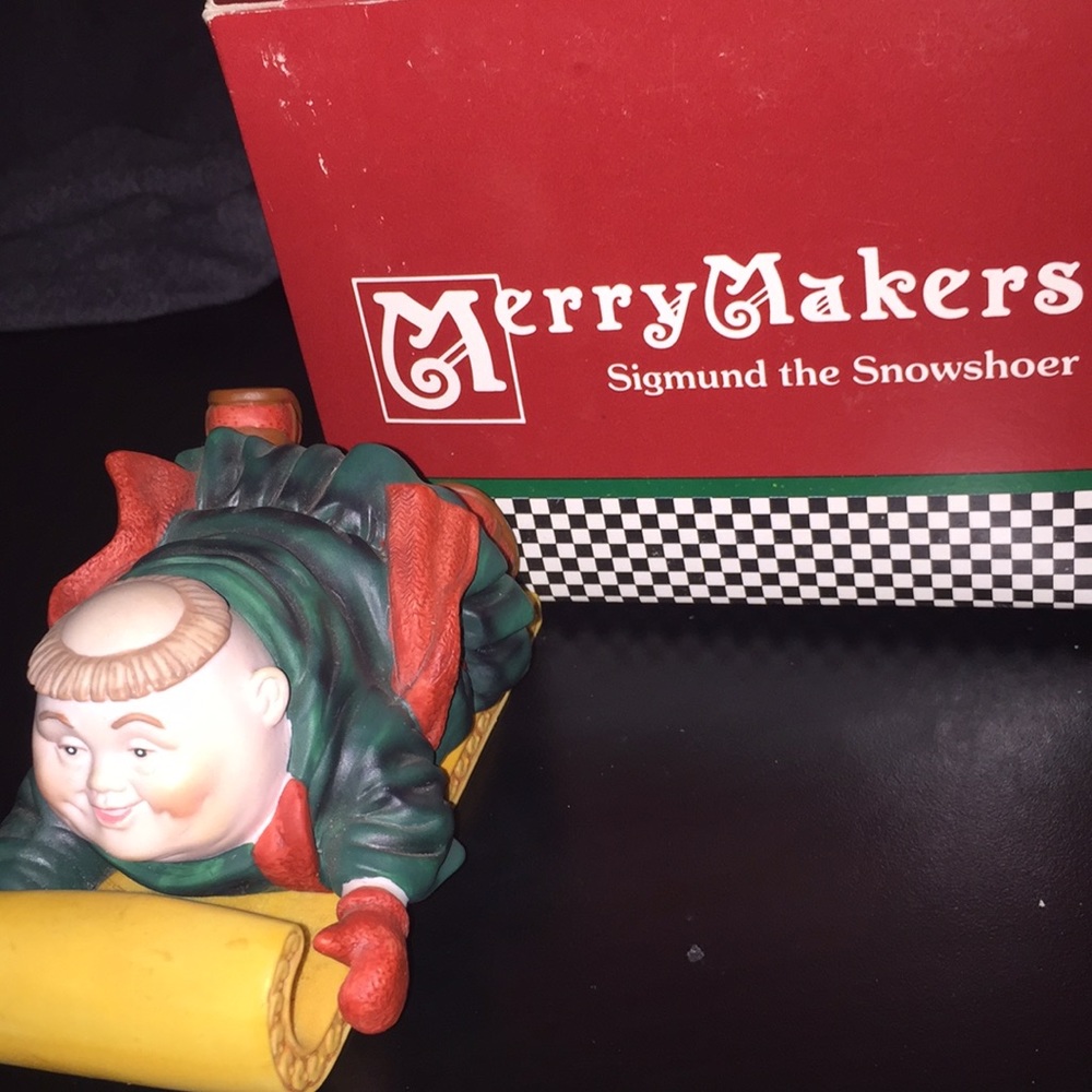 Dept 56 merry Makers collectible w/box